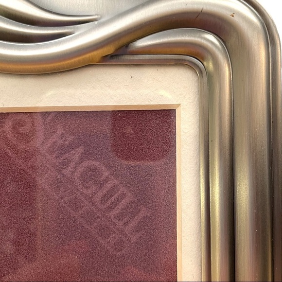 seagull Pewter photo frame, 5x7, art nouveau style, from Nova Scotia - Picture 3 of 3